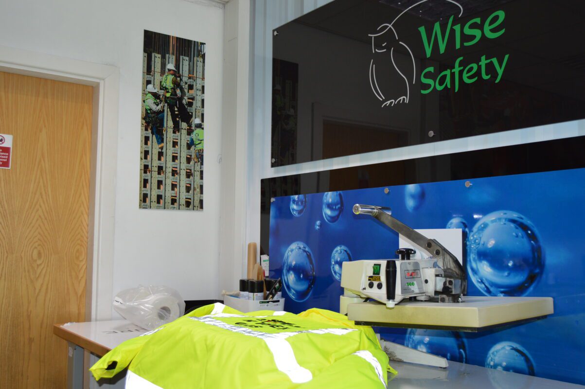 Safety Clothing & Workwear UK | Wise Safety – Est 1992